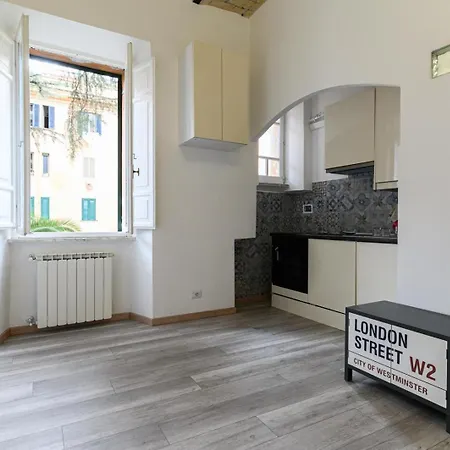 Caracciolo House Daire