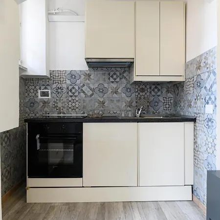 Caracciolo House Daire Roma